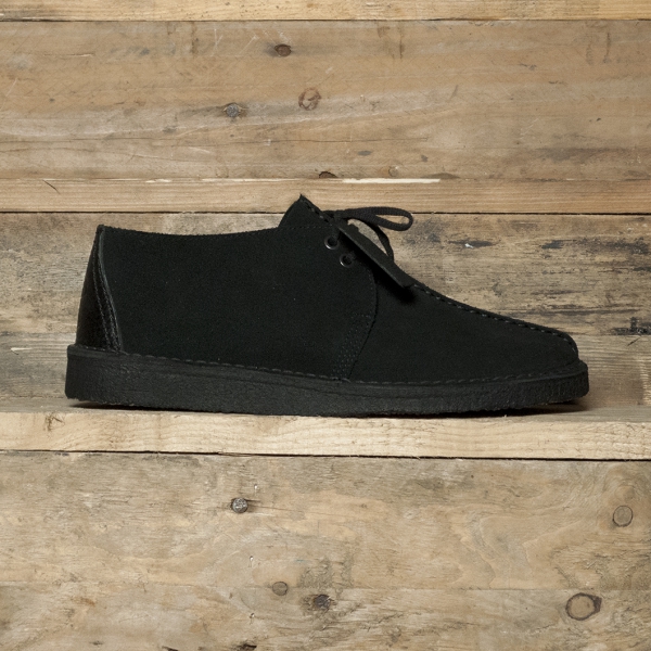 suede bank robber clarks