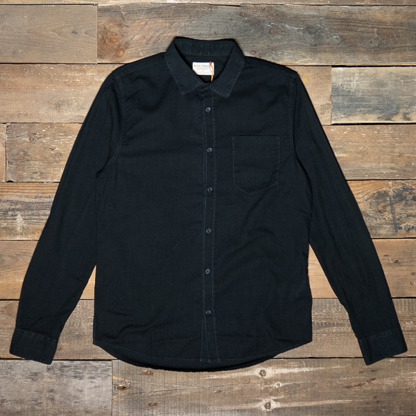 NUDIE 140426 Henry Batiste Garment Dye Shirt Black – The R Store