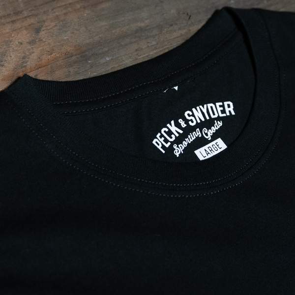 PECK & SNYDER Peck & Snyder Logo Tee Black – The R Store