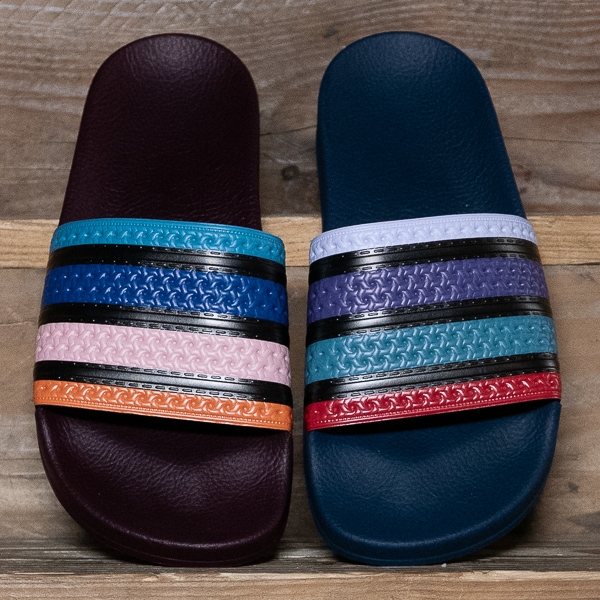adidas adilette scarlet