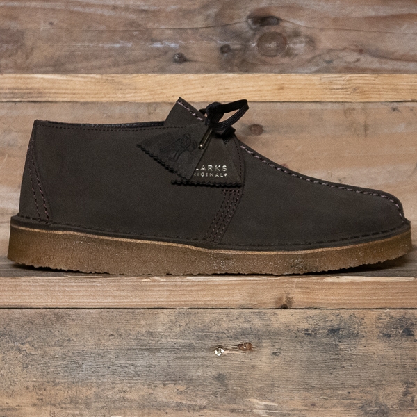 clarks desert trek brown suede