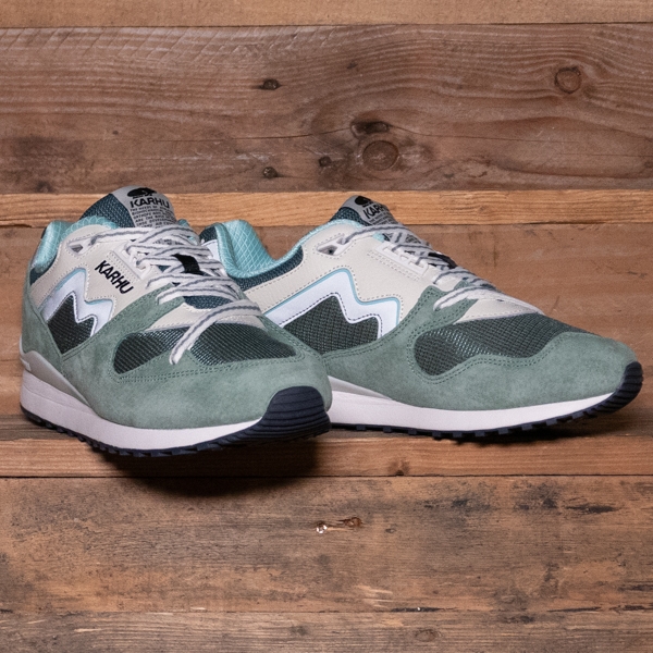 KARHU F802678 Synchron Classic Iceberg Green Lily White The R Store