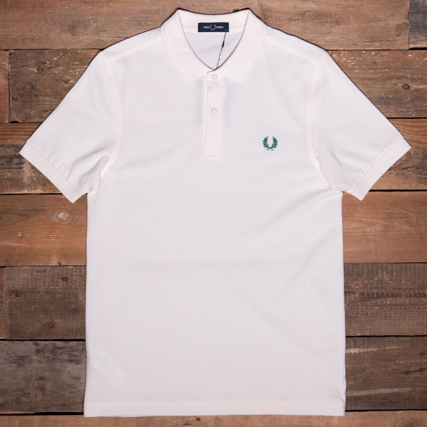 Plain white fred perry polo outlet
